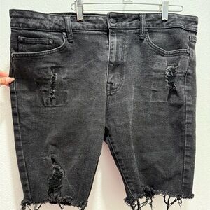 Distressed Black Denim Shorts size 38man